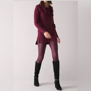 WHBM SCUBA RUNWAY LEGGINGS NWT